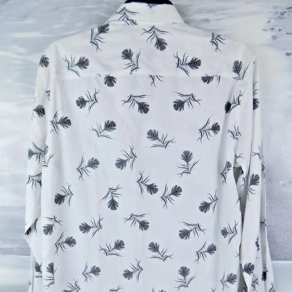 Theory Feather Print Button-Up – Bold & Unique. 24” pit to pit - Picture 3 of 5